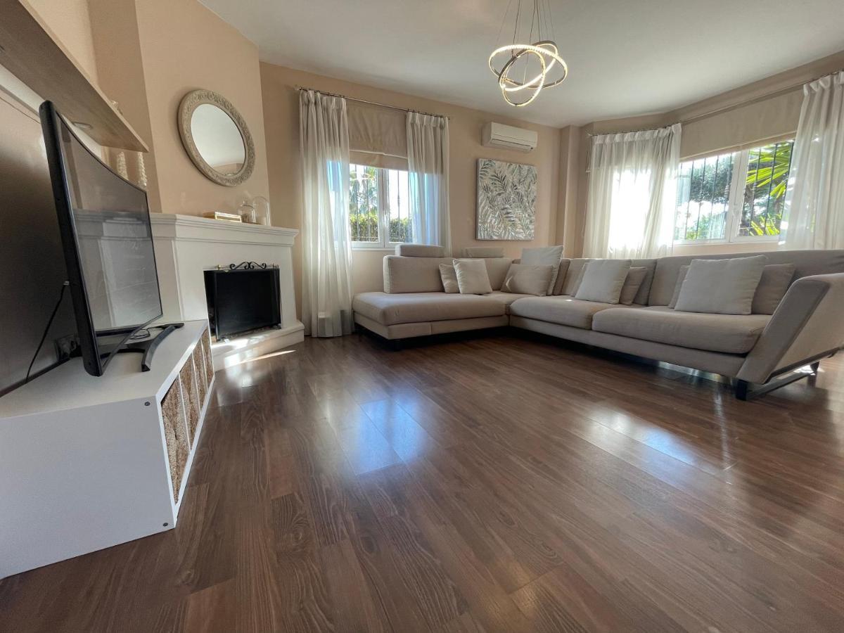 Chalet Exclusivo Bonalba Alicante Eksteriør bilde