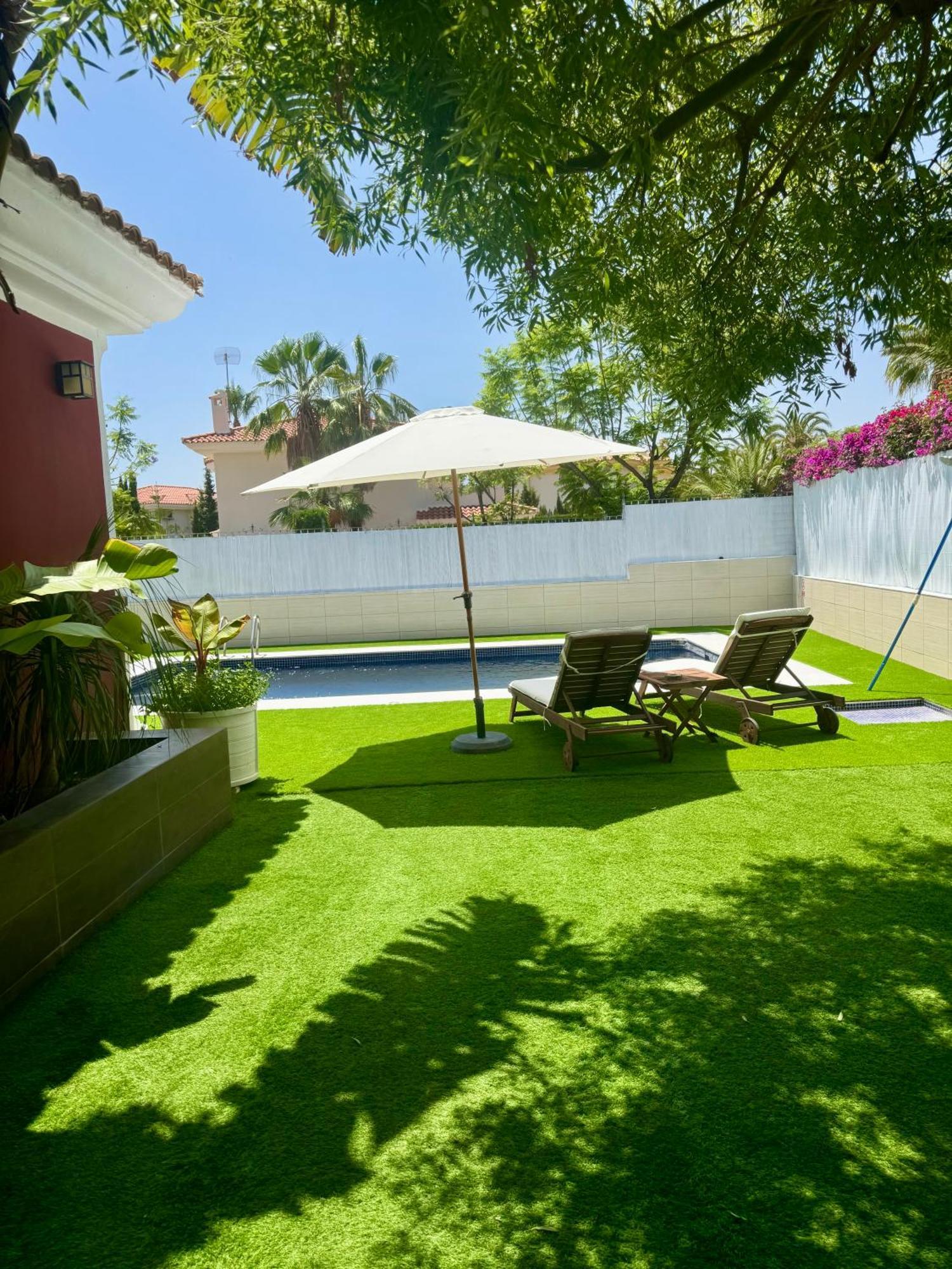 Chalet Exclusivo Bonalba Alicante Eksteriør bilde